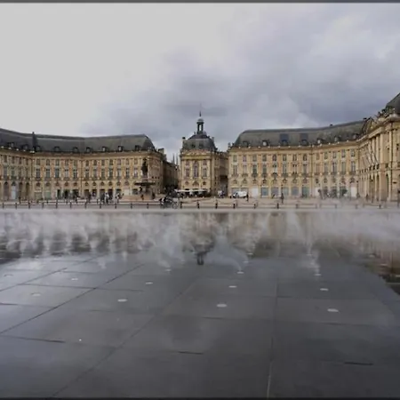 Vakantiehuis Maison Pierre Vue Sur Vignoble Labarde